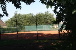 Tennisplatz 001
